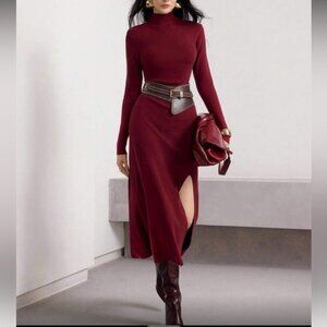 Elegant Burgundy Long Sleeve Dress